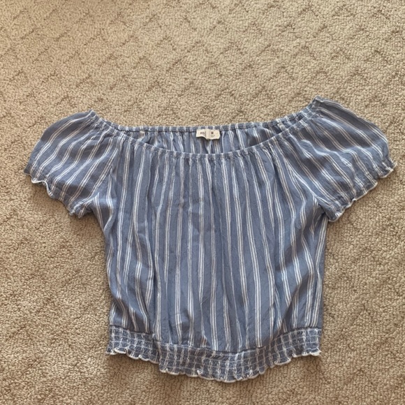 Hollister Tops - Off the shoulder crop top